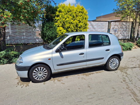 Renault Clio 1.2 Pb 2000