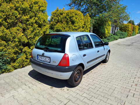 Renault Clio 1.2 Pb 2000