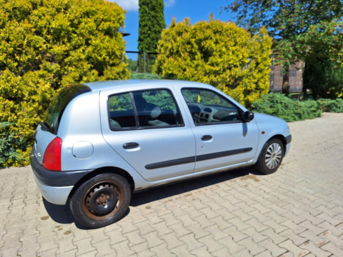 Renault Clio 1.2 Pb 2000